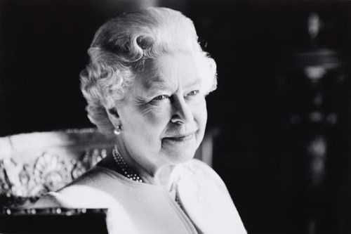 HM Queen Elizabeth