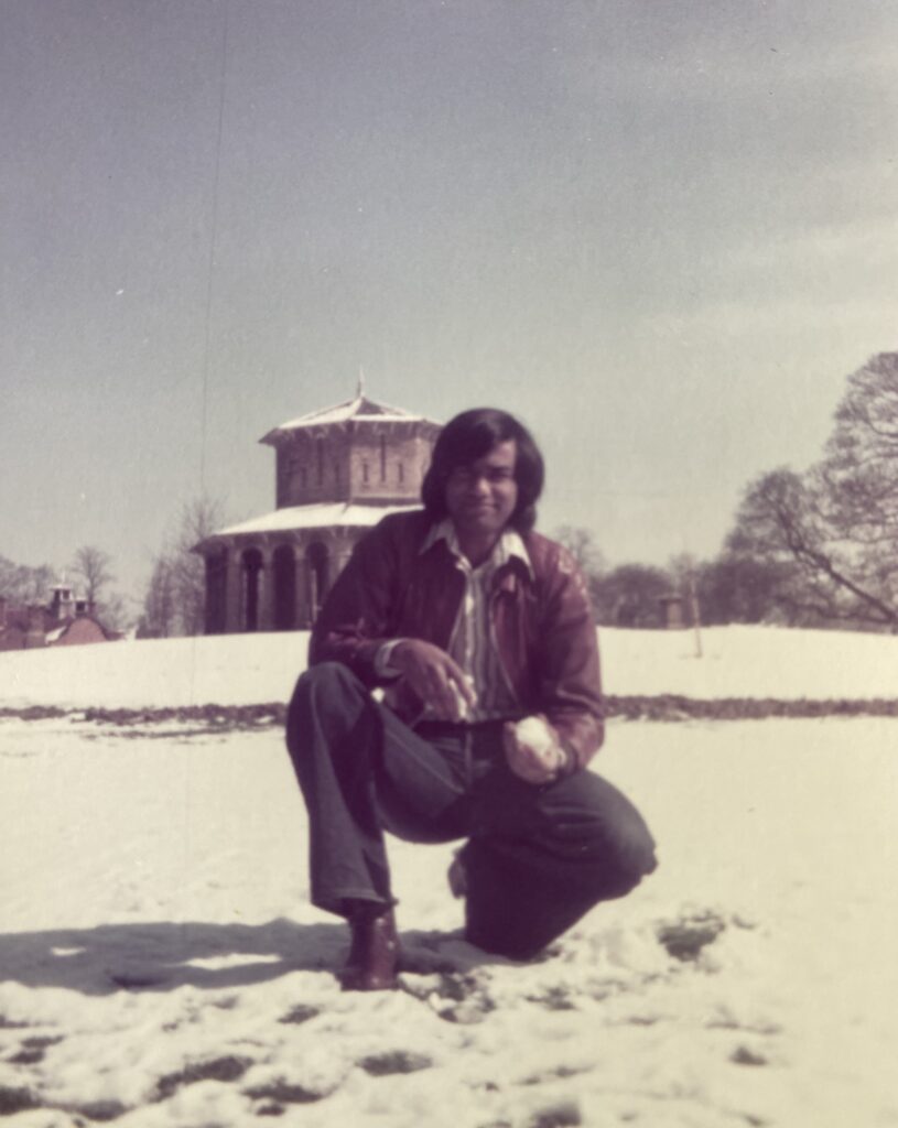 Allen Senivassen, younger photo of him.